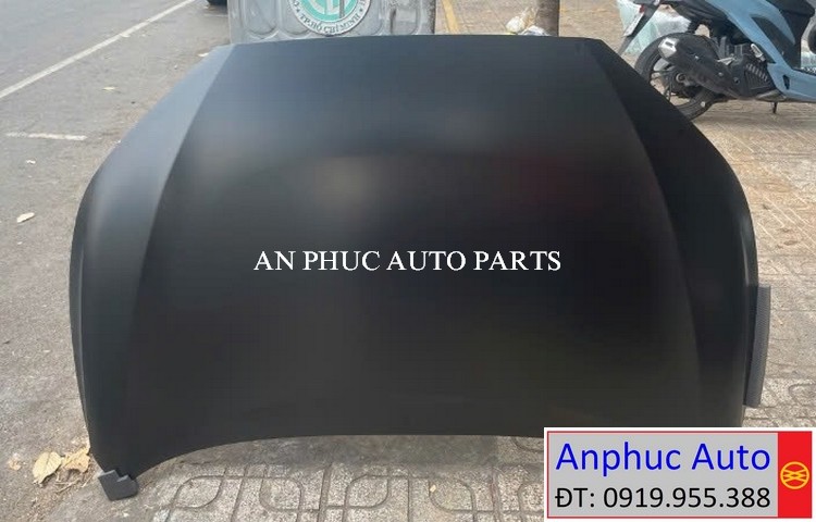 Nắp capo Corolla Cross 2022.jpg